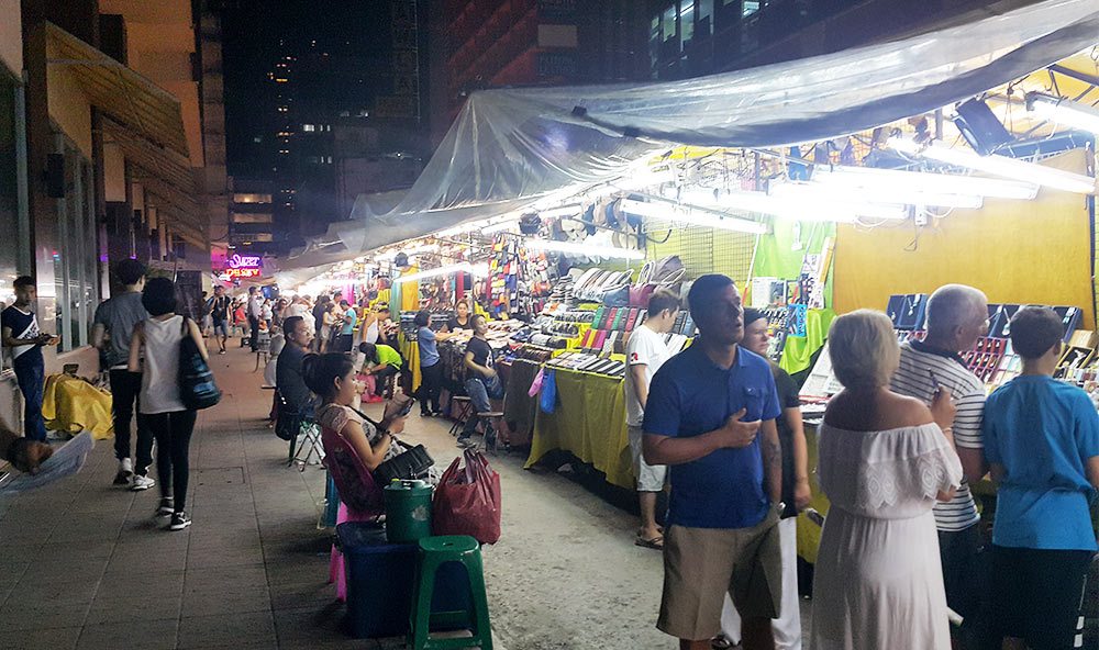 Chợ đêm Patpong night market