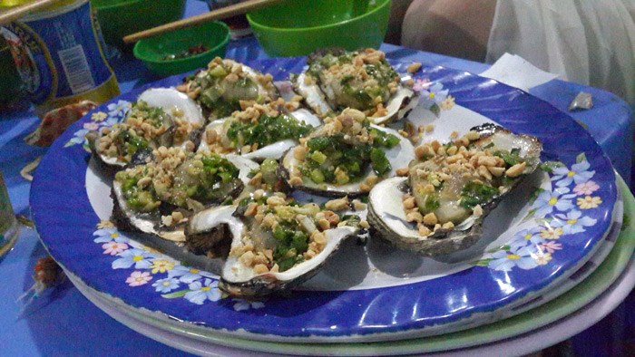 Tu hài nướng mỡ hành T.T